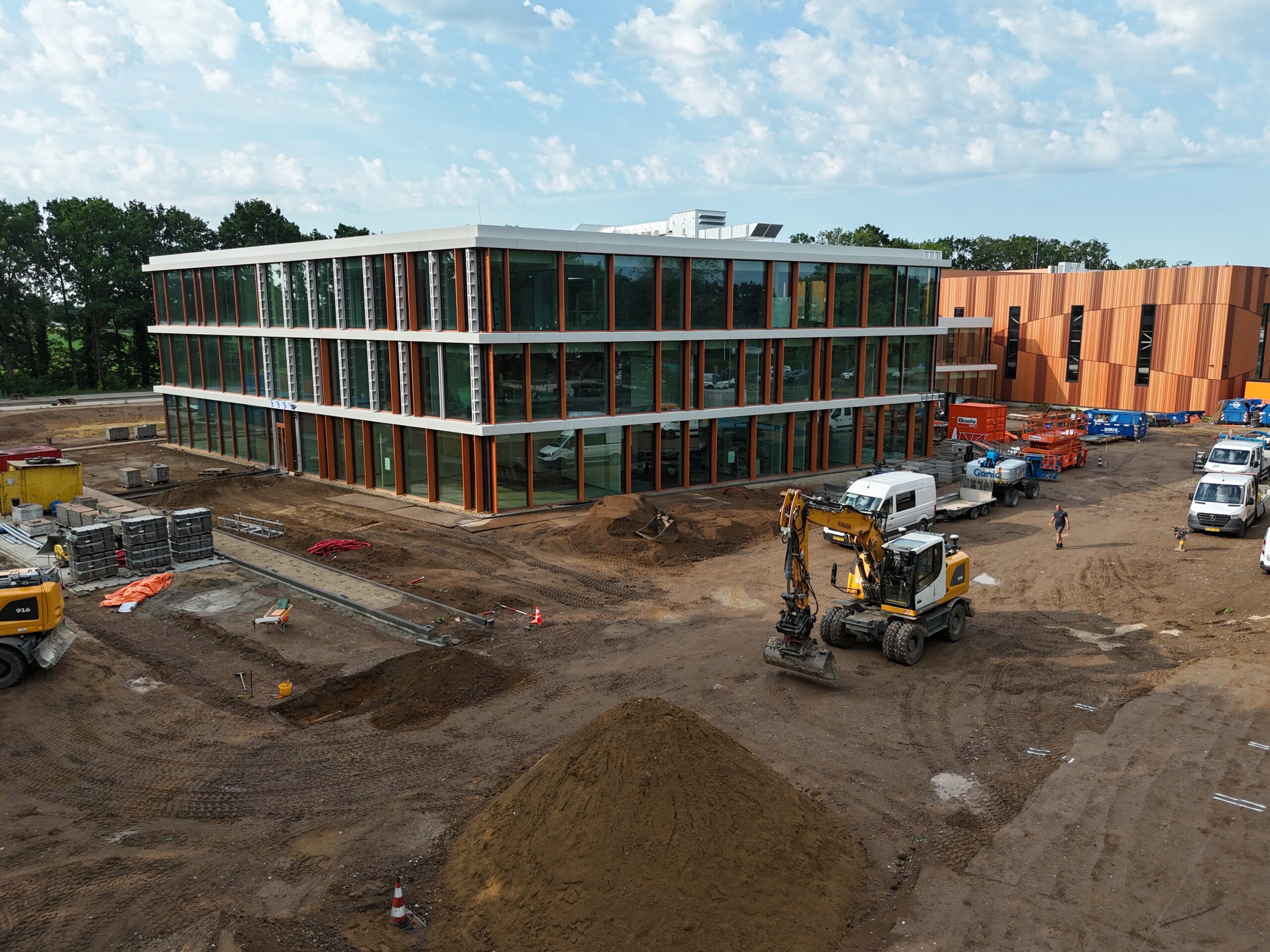 aluminium gevelbouw vekoma project